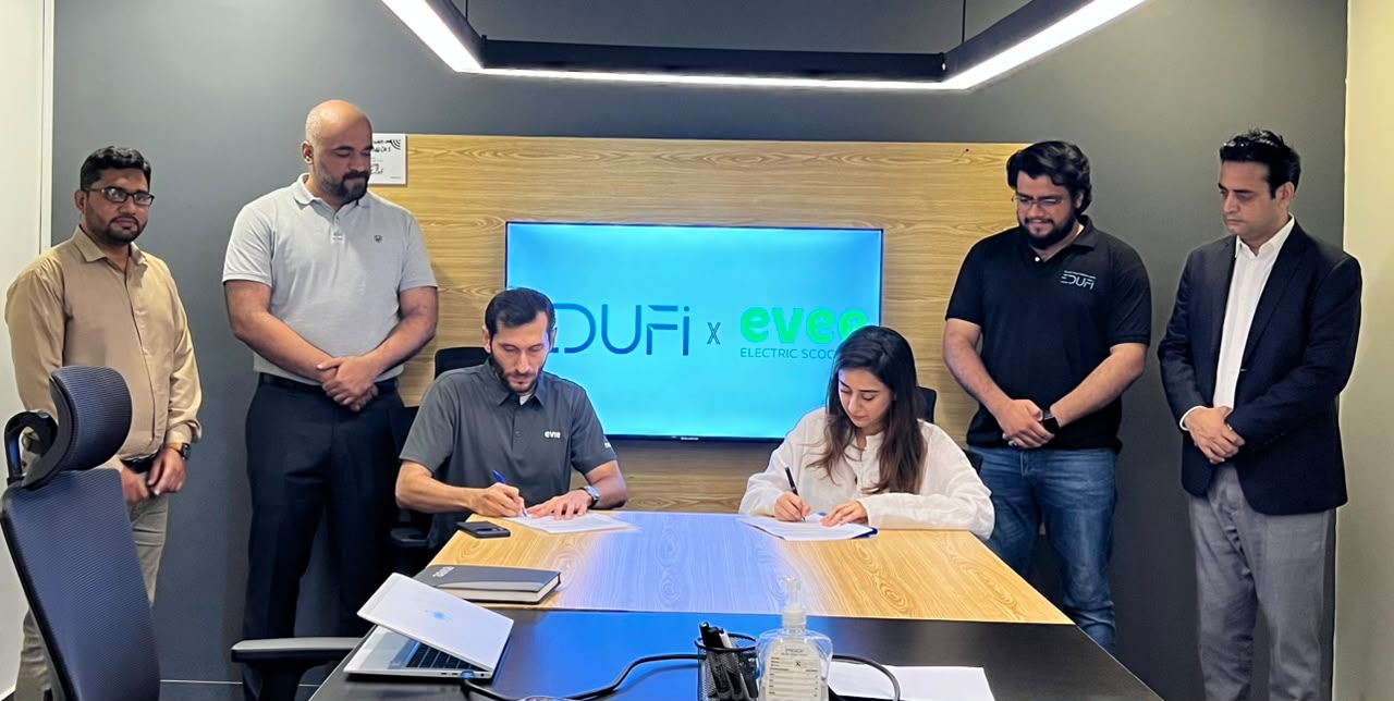 QistiFi Partners with EVEE to Make Electric Mobility More Accessible in Pakistan